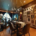 Wizarding Residence Near Klcc Link Lrt & Mall