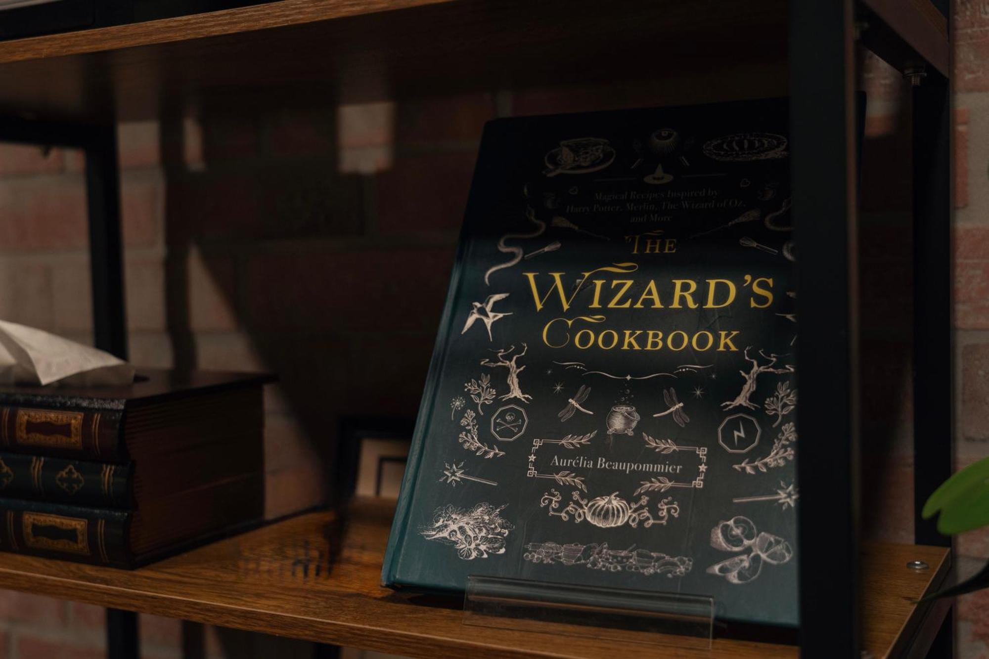 Wizarding Near Klcc Link Lrt & Mall * Kuala Lumpur