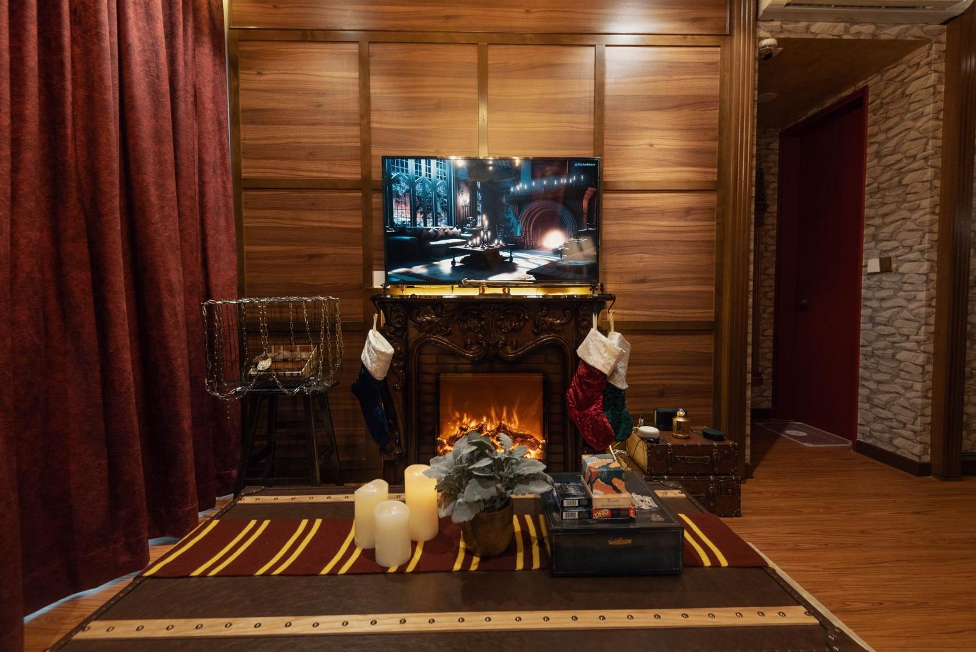 Wizarding Near Klcc Link Lrt & Mall